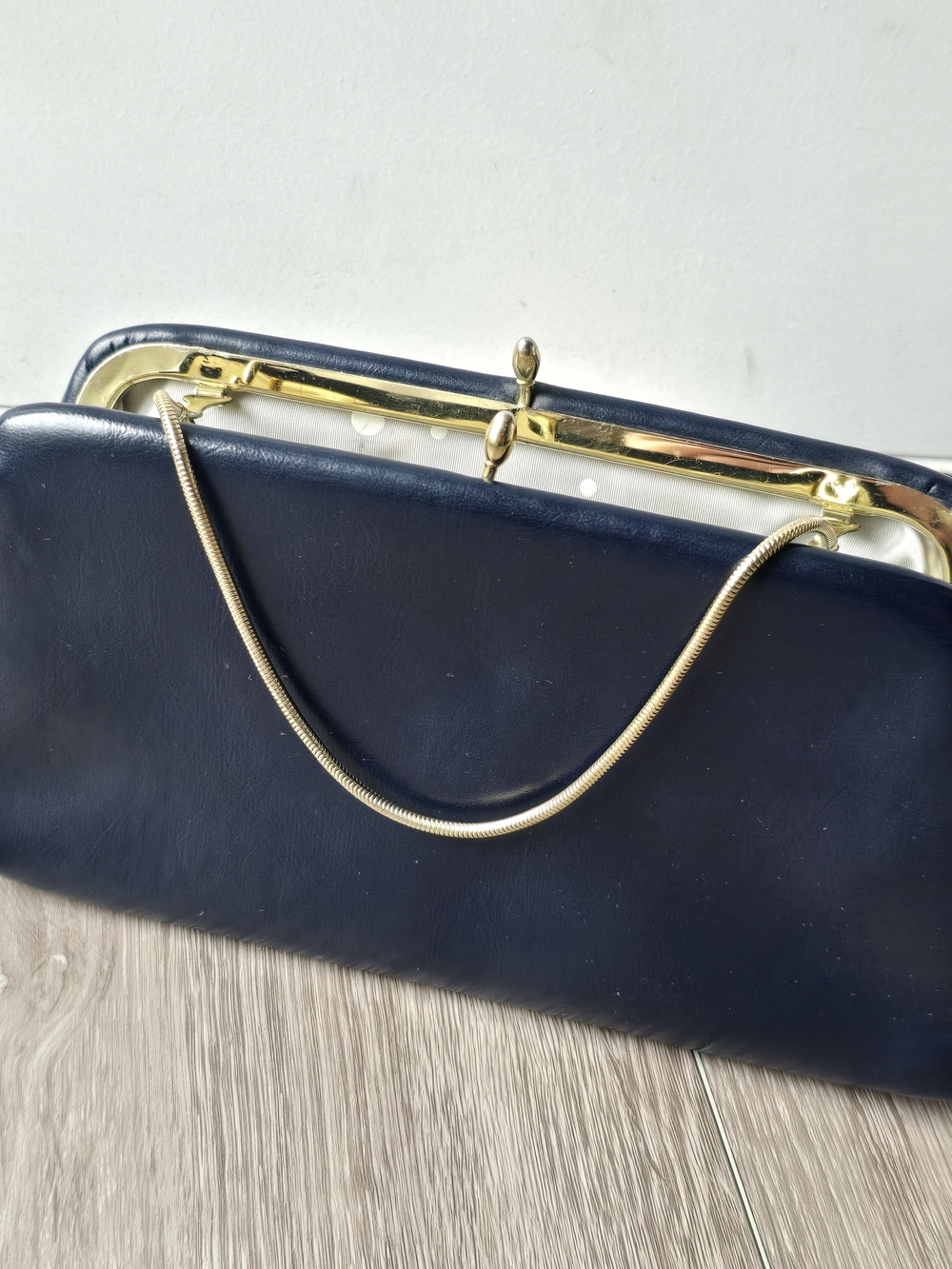 Vintage HL USA Navy Blue Leather Kiss Lock Clutch Gold Snake Handle Frame